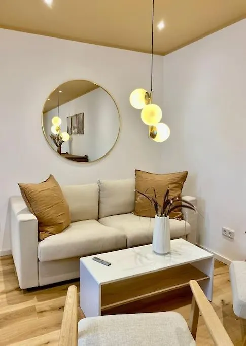 Komfort - Suite Zentral, Mit Balkon Und Waschmaschine Dusseldorf