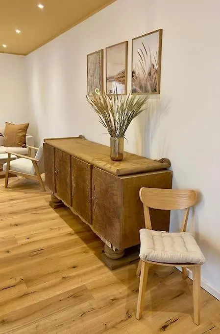 Komfort - Suite Zentral, Mit Balkon Und Waschmaschine Dusseldorf 0*,  Germany